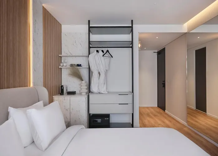 Nur Aparthotel Athens